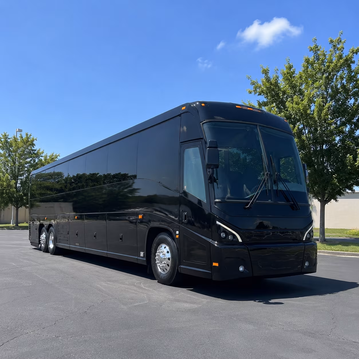 daily commuter shuttle buses connecting raleigh neighborhoods to downtown offices