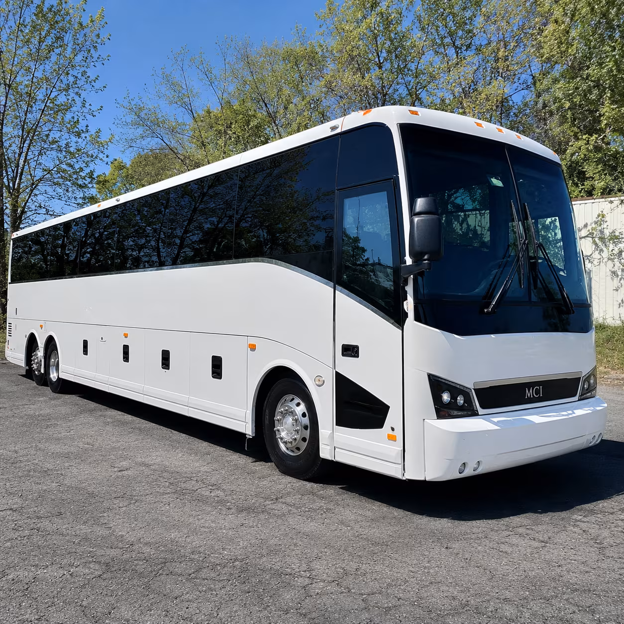 red hat amphitheater downtown raleigh concert bus rentals