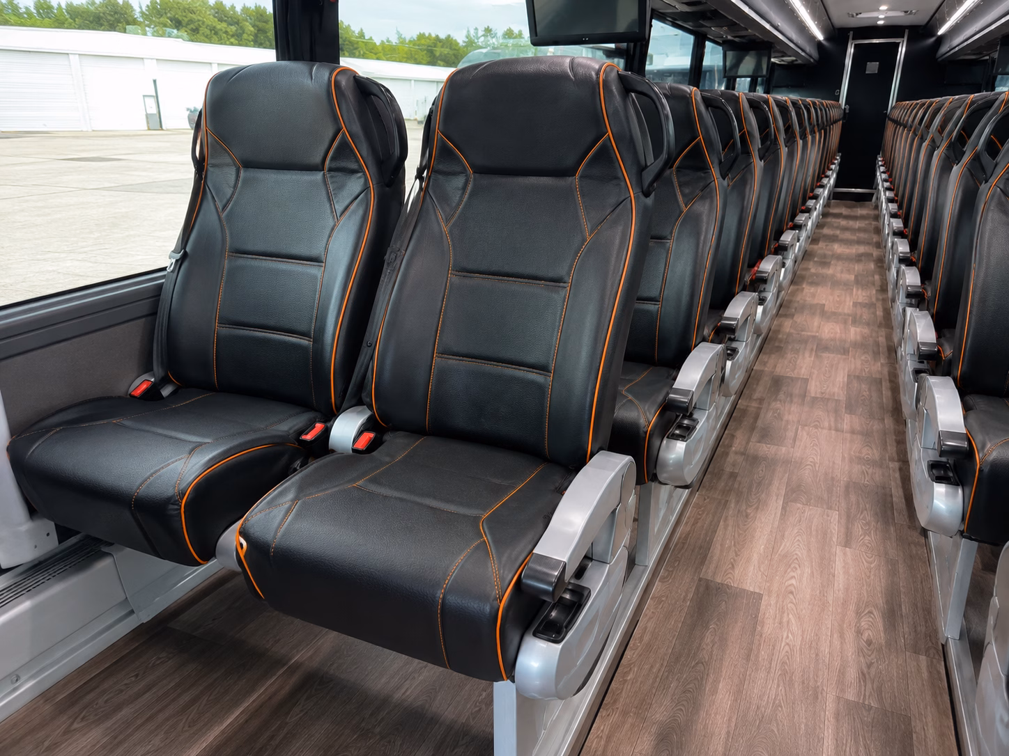 shuttle your guests from downtown raleigh hotels to any triangle venue